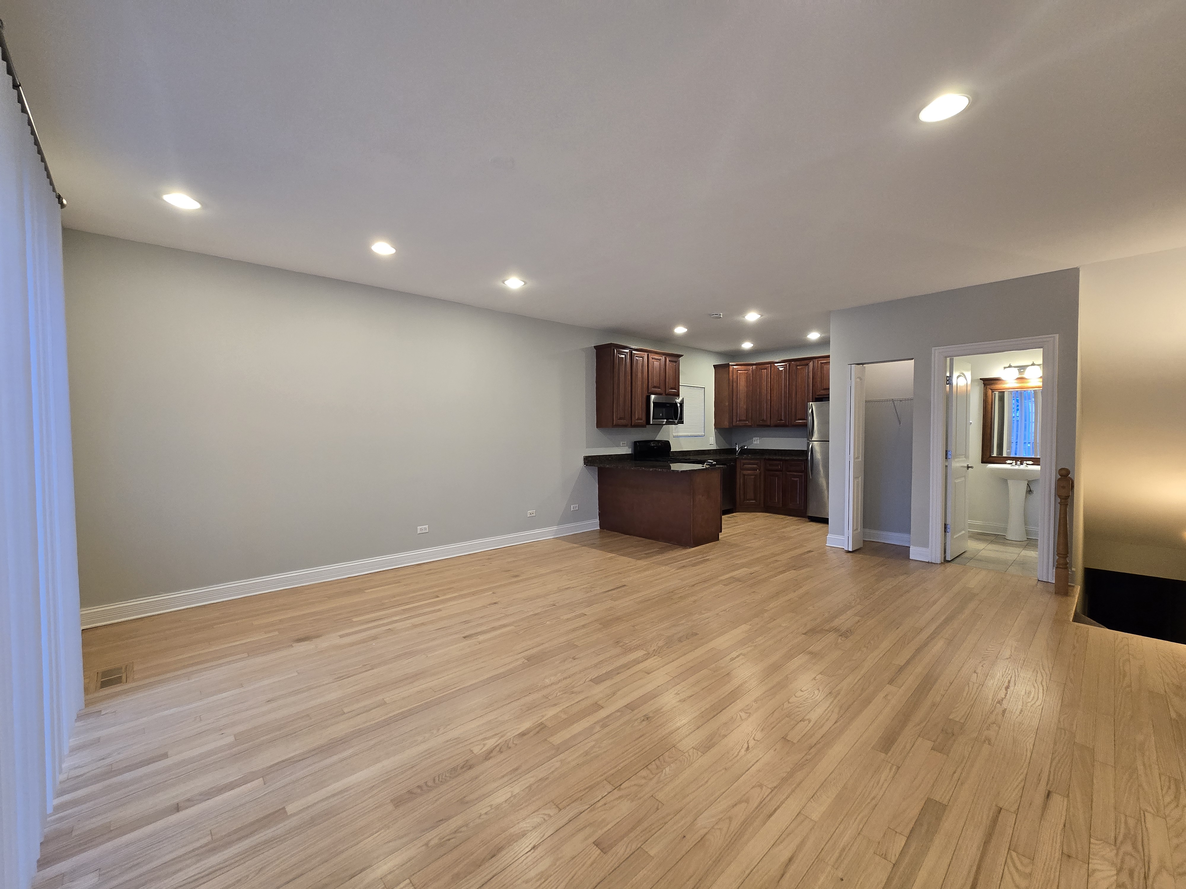 3829-31 N. Kedzie Ave. 3829-31 N. Kedzie Ave., Chicago, IL 60618 Irving Park - Leasing by Cross Street